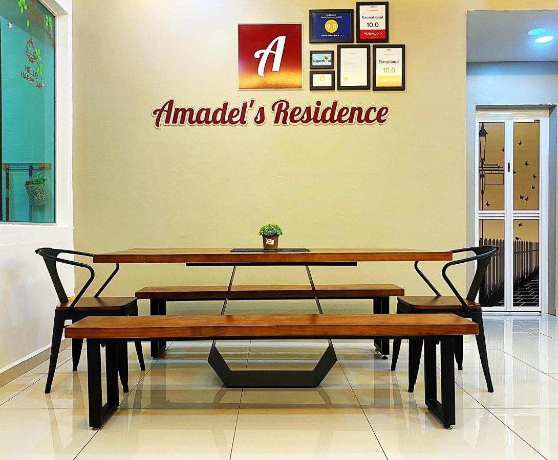 Amadel Residence 爱媄德民宿 13 Малакка Экстерьер фото